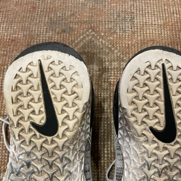 Women's Nike Metcon Flyknit 2 Training Shoes Sz 7.5 - Picture 6 of 6